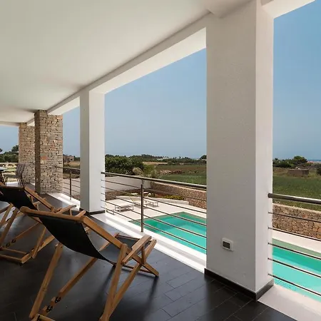Villa Villa Ametista Torre San Giovanni
